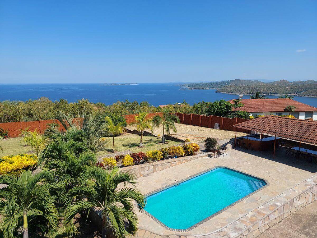 BIG FIVE LODGE